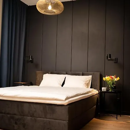 No1 Wyszynskiego Апартаменты *