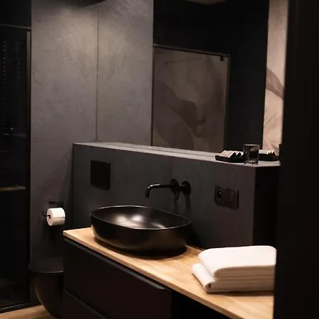 No1 Wyszynskiego Апартаменты *