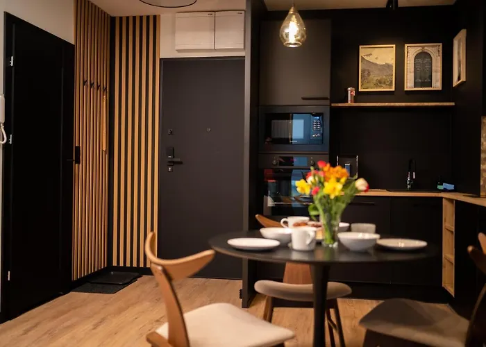 No1 Wyszynskiego Апартаменты